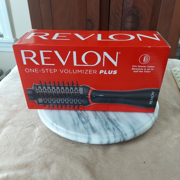 Other - Revlon One-Step Volumizer PLUS